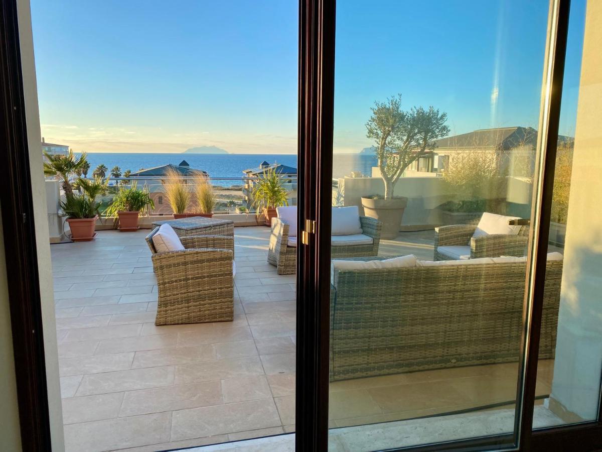 Penthouse Le Isole Apartment Marsala Exterior foto