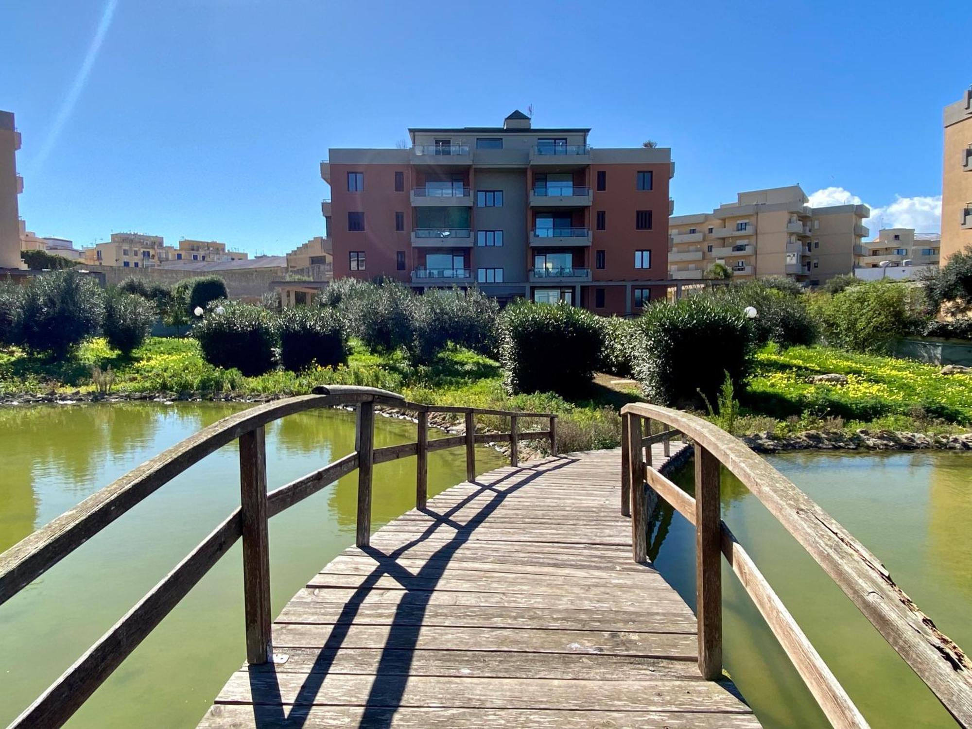 Penthouse Le Isole Apartment Marsala Exterior foto